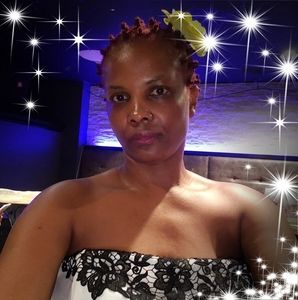 Meet your Posher, Nadine